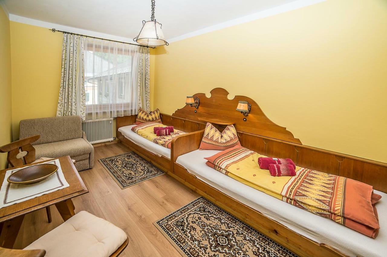 Hotel Familie Lampersberger Sachsenburg Zewnętrze zdjęcie